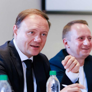 Сергей Макаров