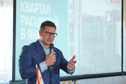 Максим Тютюнник