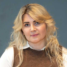 Юлия Михайлова