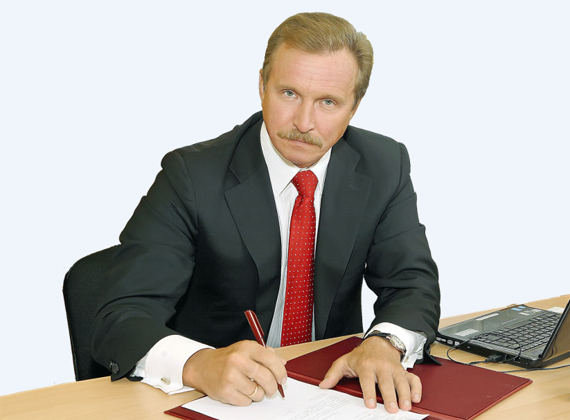 Алексей Белоусов Алексей Белоусов