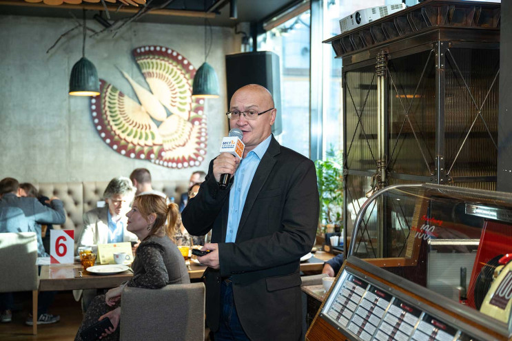 Дмитрий Иванов