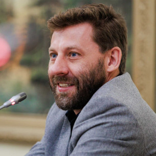 Александр Свинолобов, компания STAVNI