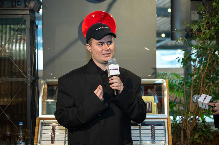 Художник Покрас Лампас Художник Покрас Лампас