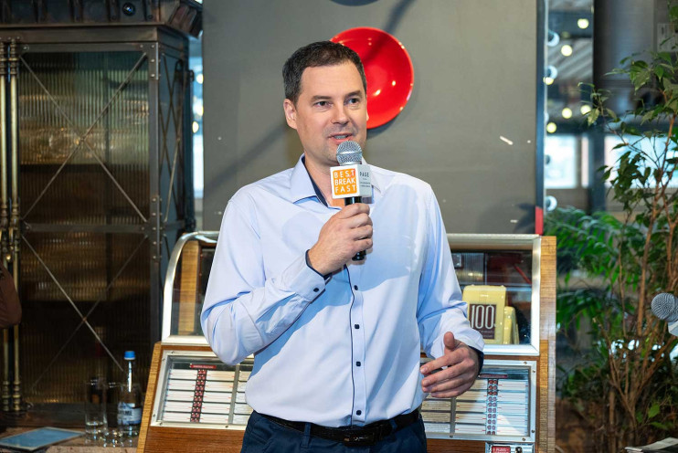 Антон Фролов Антон Фролов