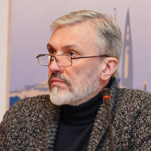 Дмитрий Щегельский, АН «Бенуа»