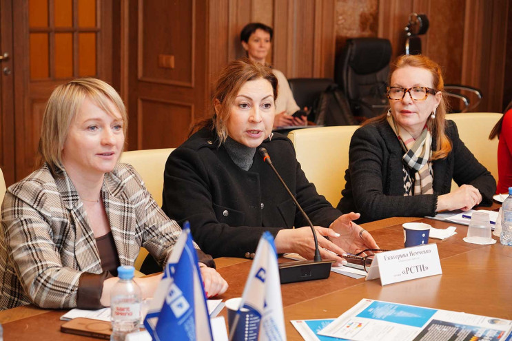 О. Трошева, Е. Немченко, С. Денисова. Мероприятие NSP