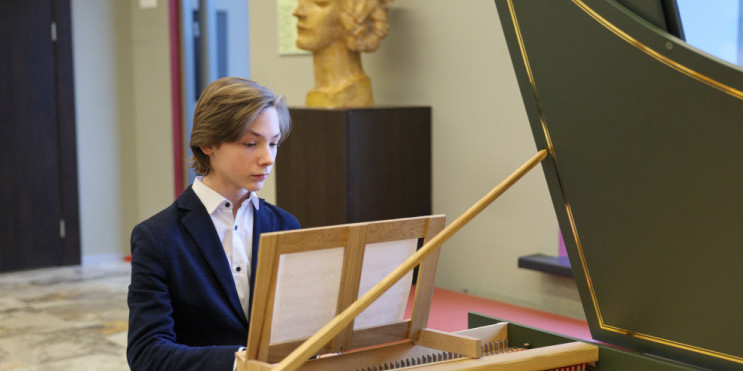 Охтинский центр Охтинский центр