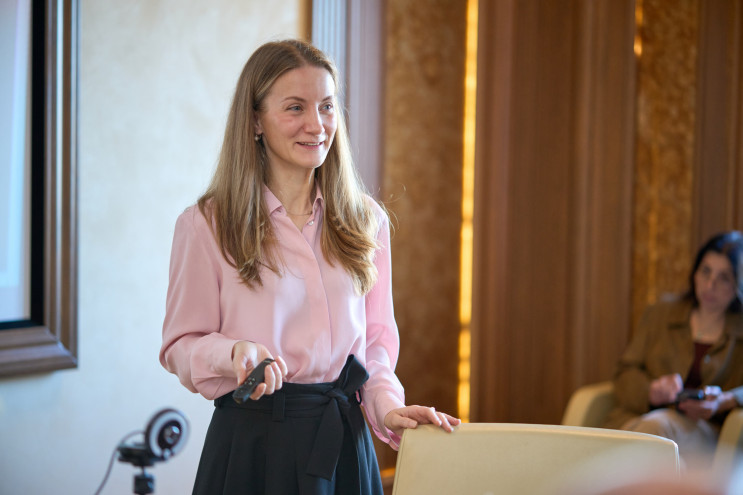 Анастасия Иващенко Анастасия Иващенко