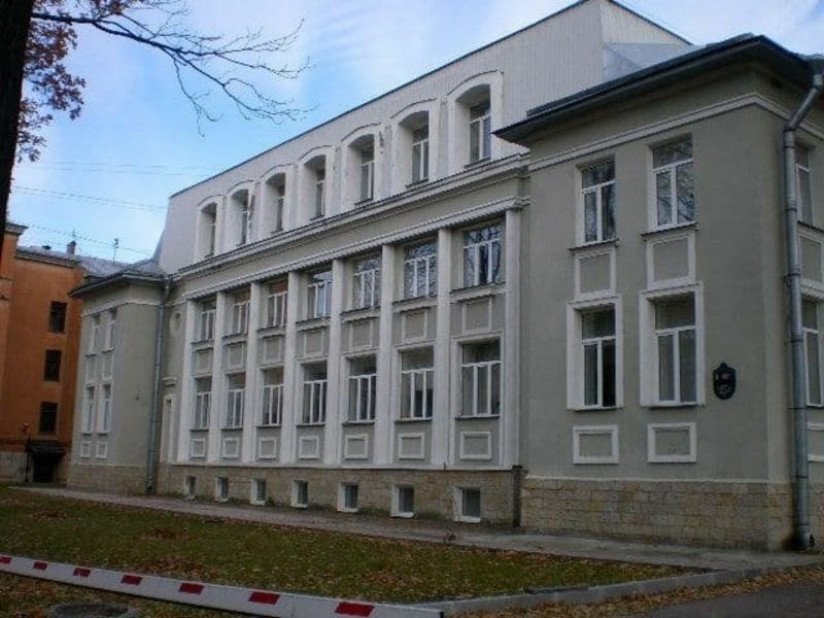 12 линия рязань. 12 линия дом 43. 12 линия рязань. 12 линия рязань. Рязанский технологический колледж общежитие.