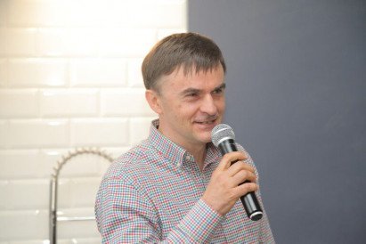 Александр Погодин