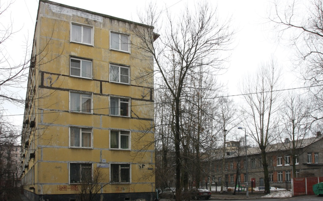 Эксплуатация хрущевок. Эксплуатация хрущевок. Детская стоматологическая поликлиника 21. 1-447 кирпичный пятиэтажный дом. Панельный дом.