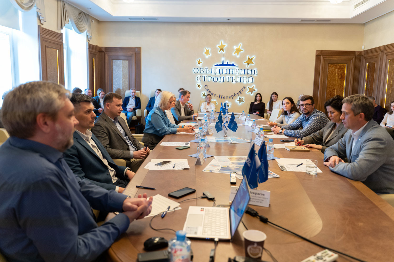 Қыздардың конвульсиямен оргазмы