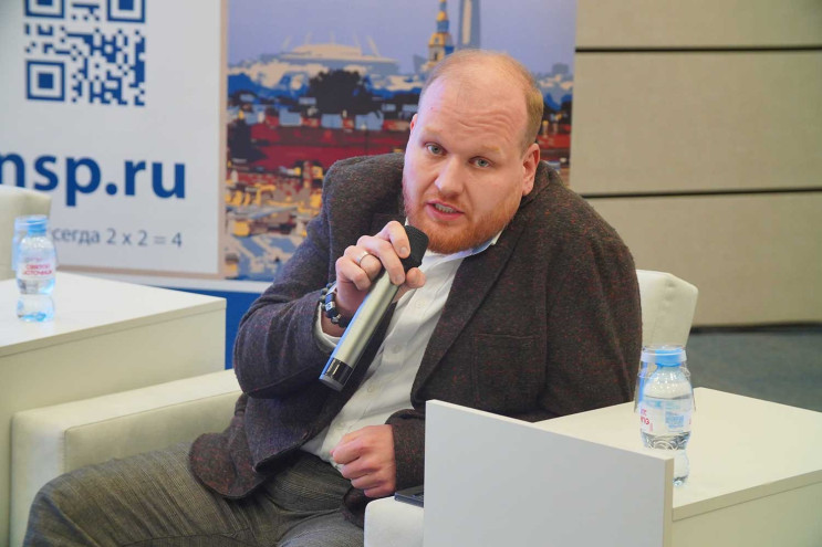 Павел Деменчук, группа «Самолет»