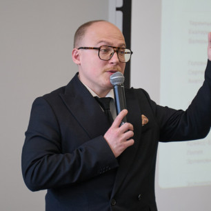 Алексей Ухватов
